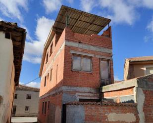 Exterior view of Building for sale in Escalona del Prado