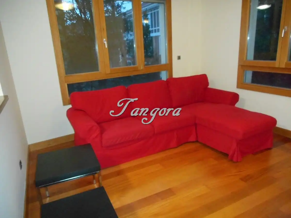 Sala de estar de Piso en venta en Getxo  con Calefacción, Parquet y Horno