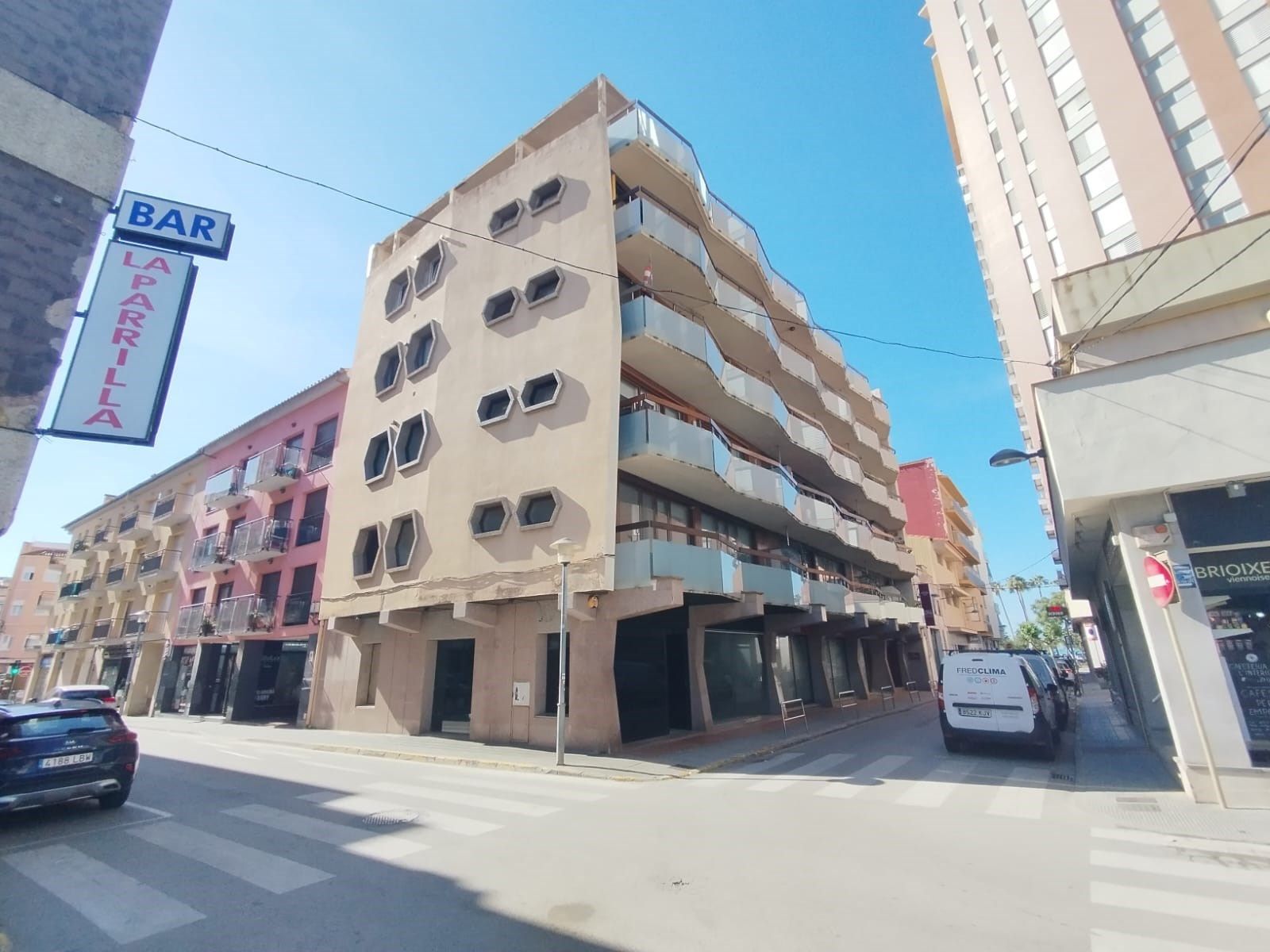 Vista exterior de Local de lloguer en Palamós