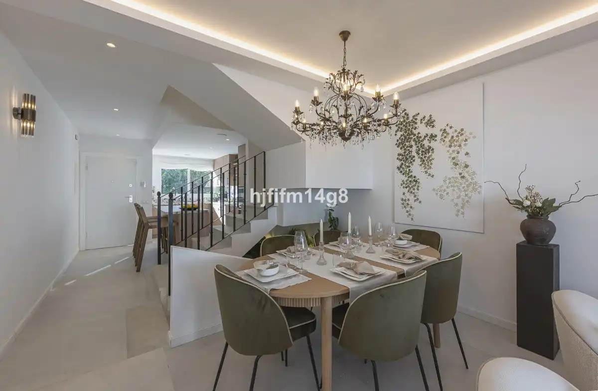Reihenhaus zum Verkauf in Nueva Andalucía, imagen 6