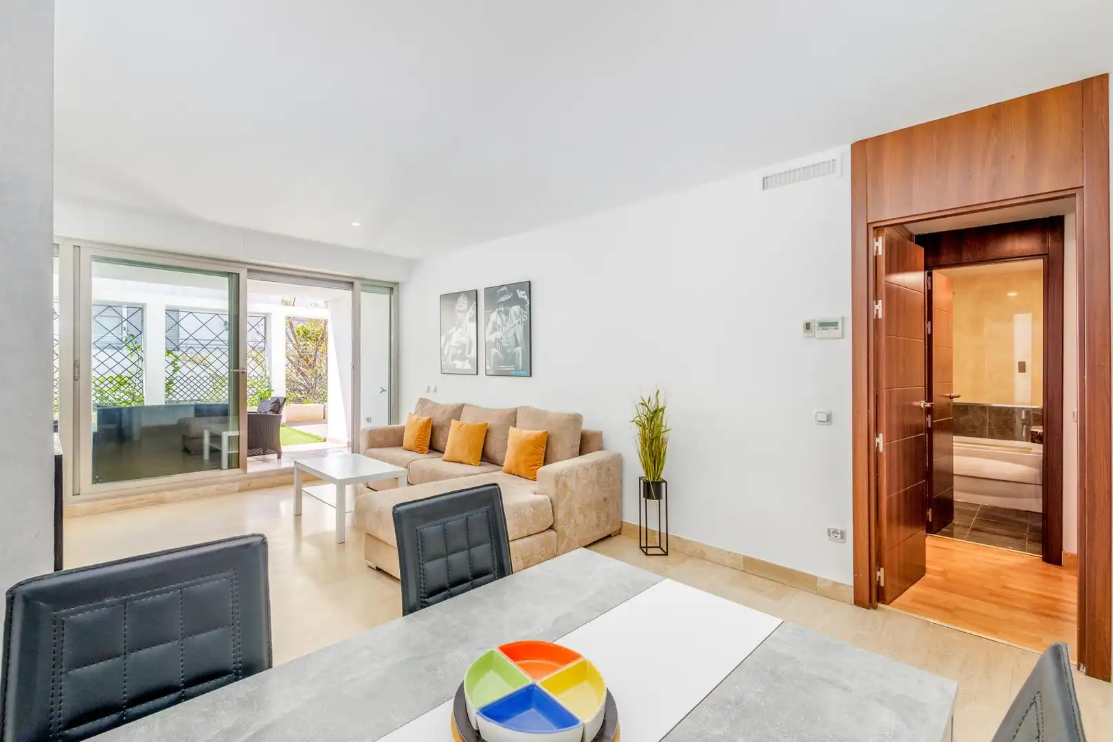Sala de estar de Apartamento en venta en Mijas con Aire acondicionado, Calefacción y Jardín privado