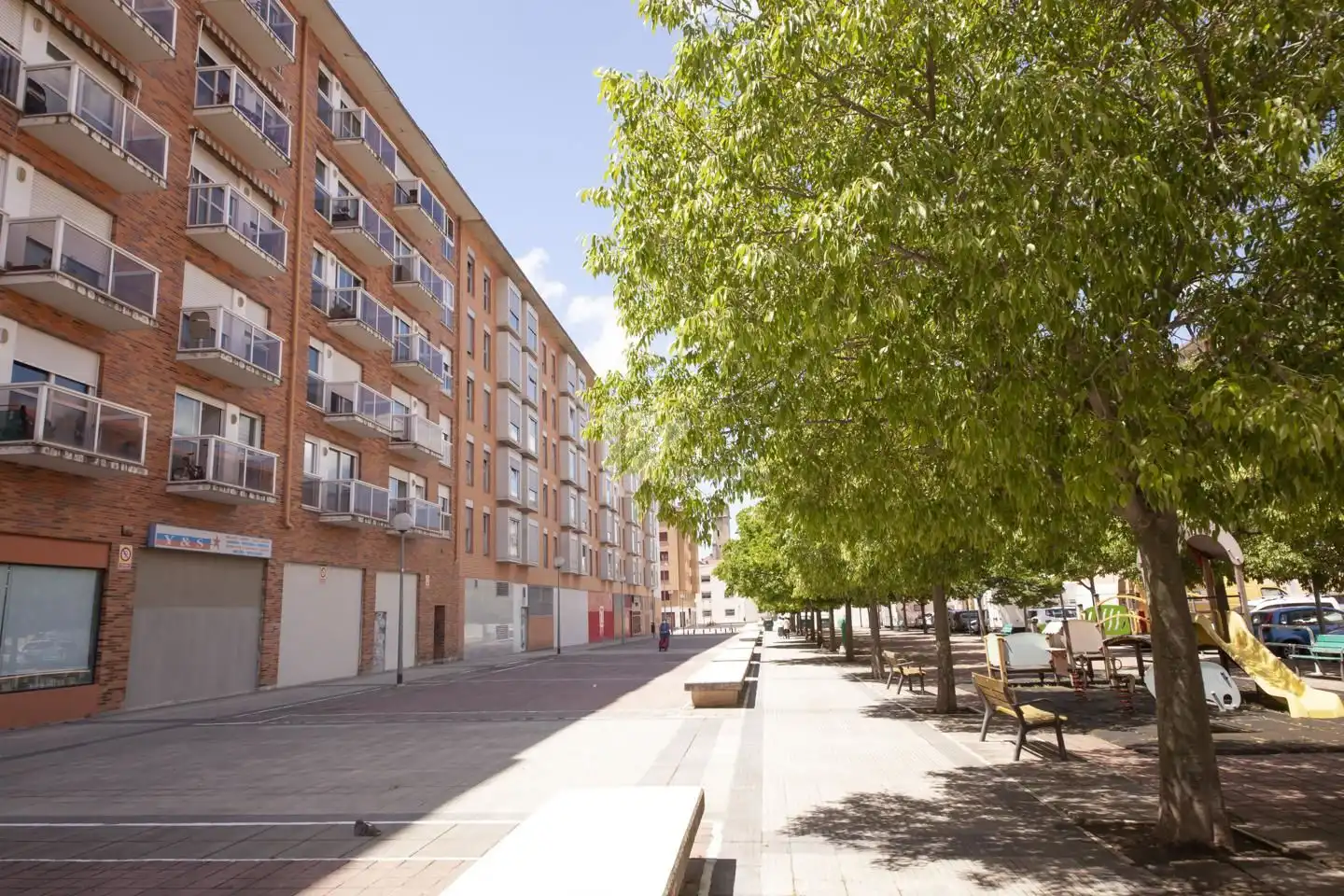 Apartament amb terrassa de lloguer a Avenida Marcelo Celayeta, imagen 15