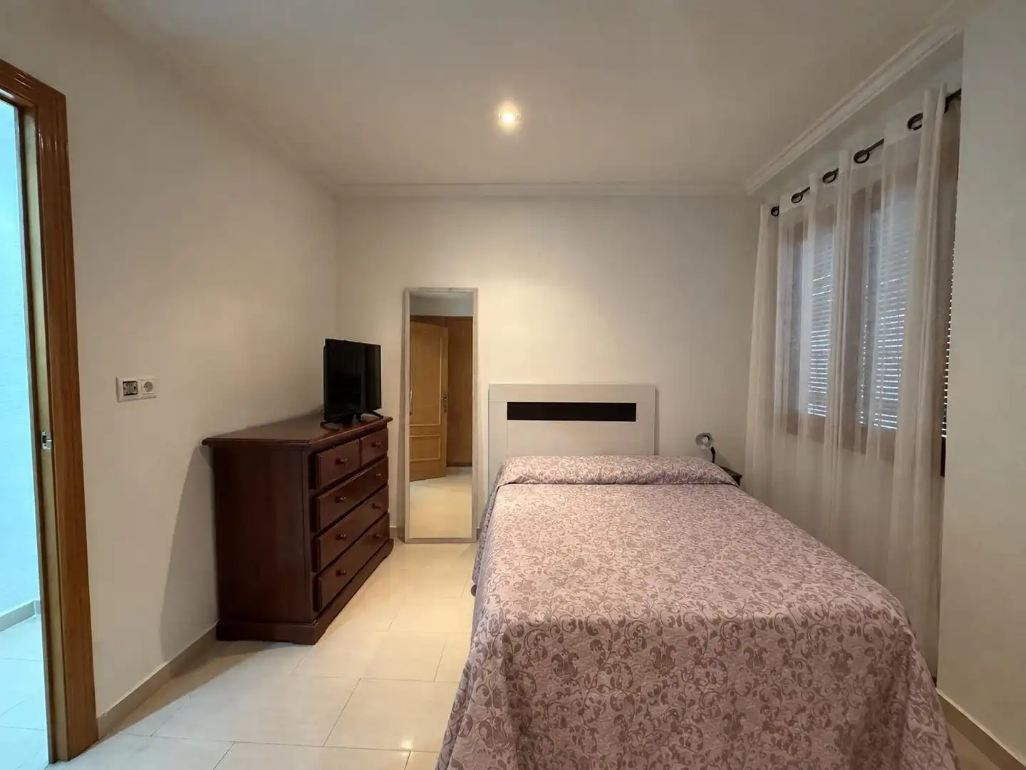 Bedroom of Flat for sale in Carlet, Valencia