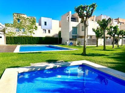 Swimming pool of House or chalet for sale in San Vicente del Raspeig / Sant Vicent del Raspeig  with Terrace, Storage room and Swimming Pool