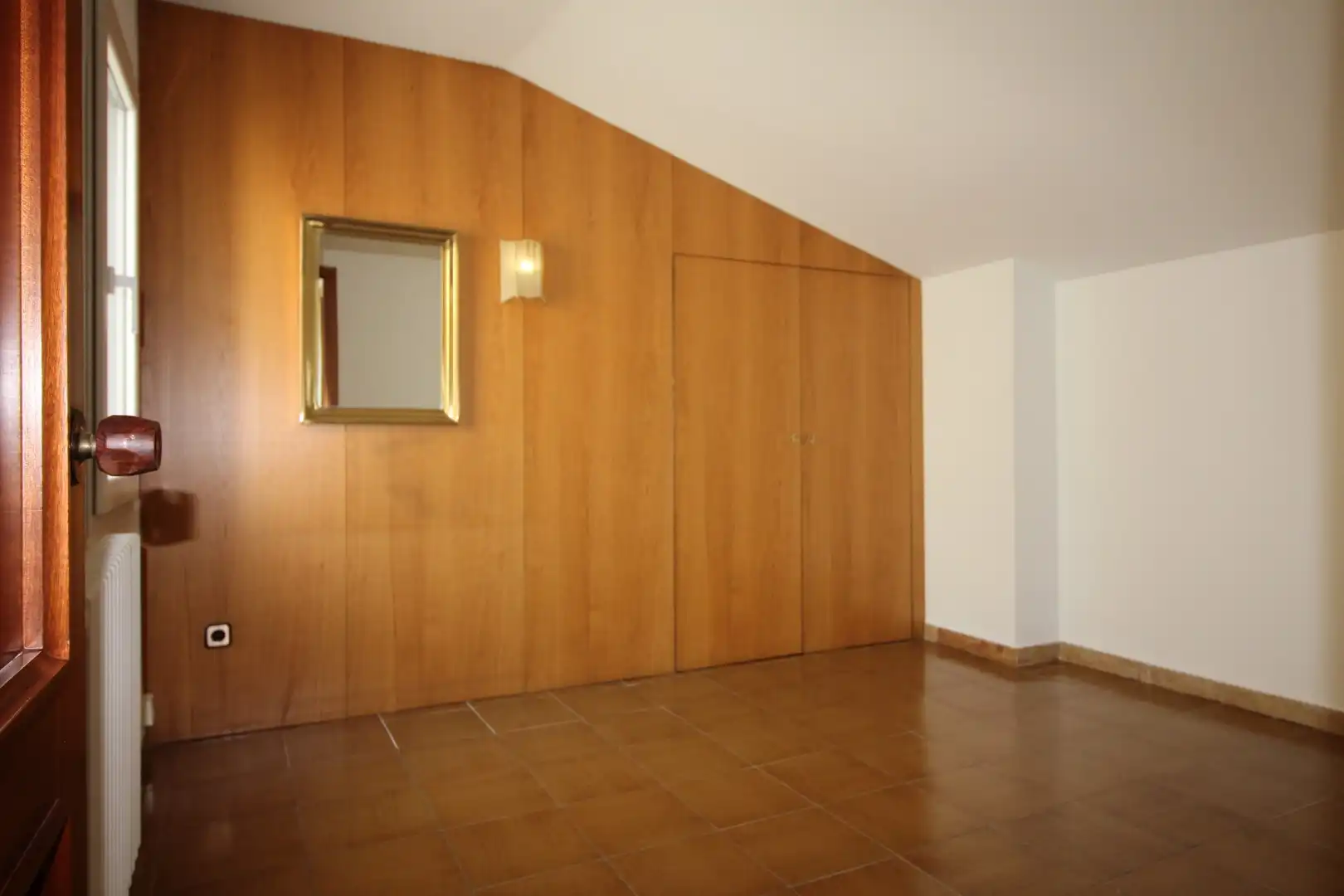 Maisonette zum Verkauf in Figueres mit Heizung, Terrasse und Abstellraum