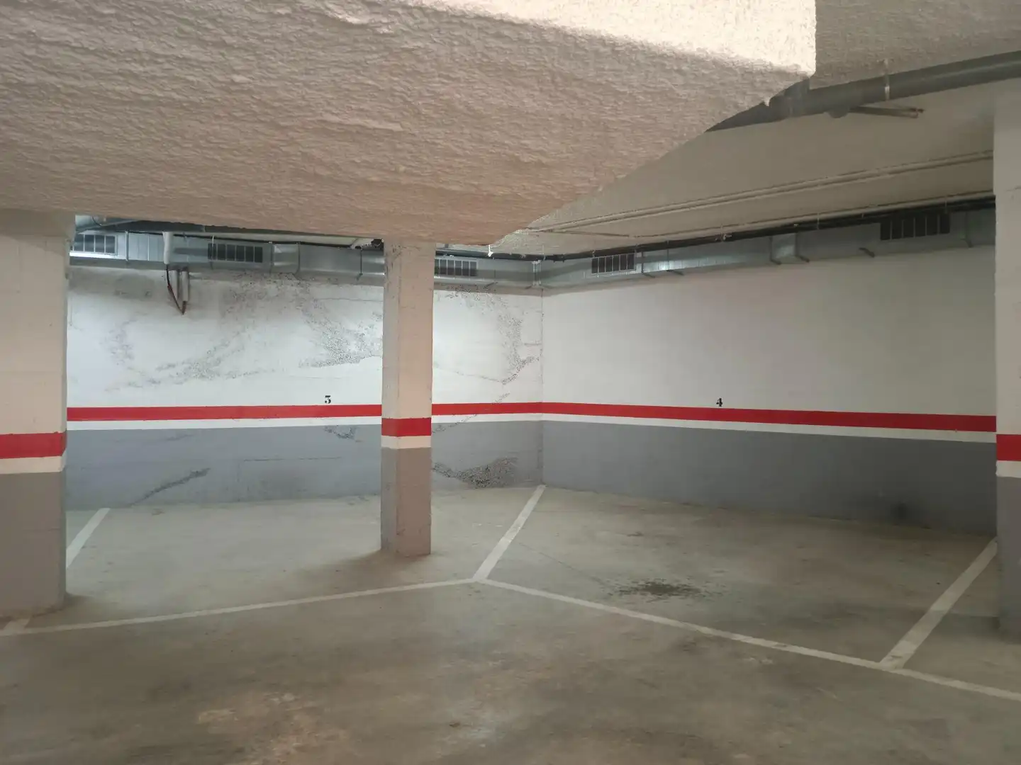 Einzelparkplatz zum Verkauf in Carrer GRAN VIA DE TOMAS BALVEY 28, imagen 3