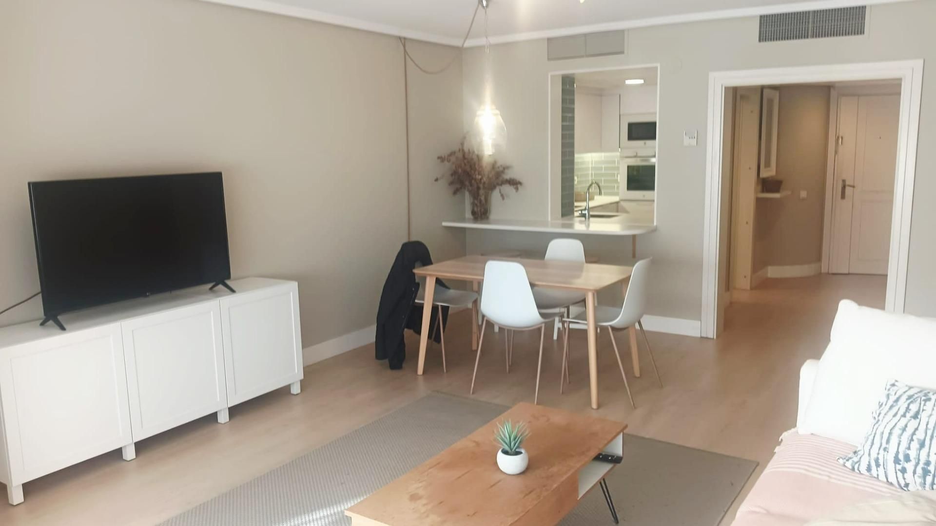 Comedor de Piso de alquiler en Alicante / Alacant con Aire acondicionado y Calefacción