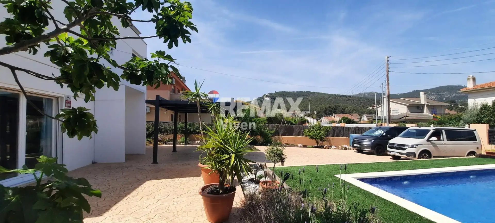 Vista exterior de Casa o chalet en venta en Canyelles con Aire acondicionado, Calefacción y Jardín privado