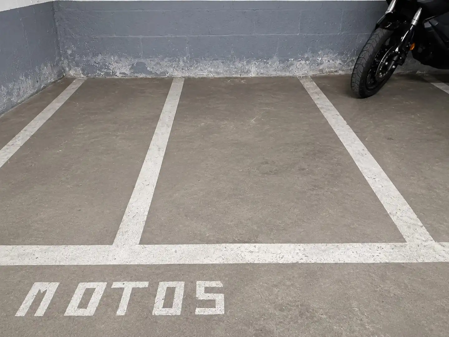 Parking de Garaje en venta en Gijón 