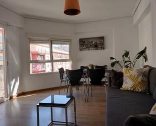 Living room of Flat to rent in  Valencia Capital  with Air Conditioner, Furnished and Oven
