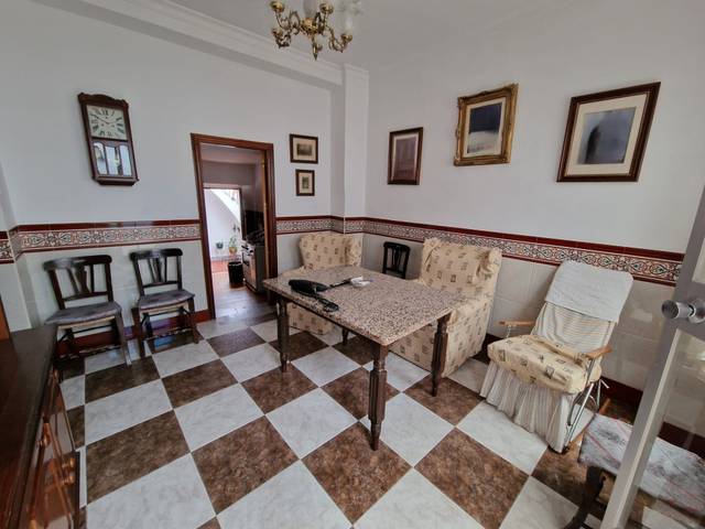 Casa-chalet en Venta en Fernán-Núñez