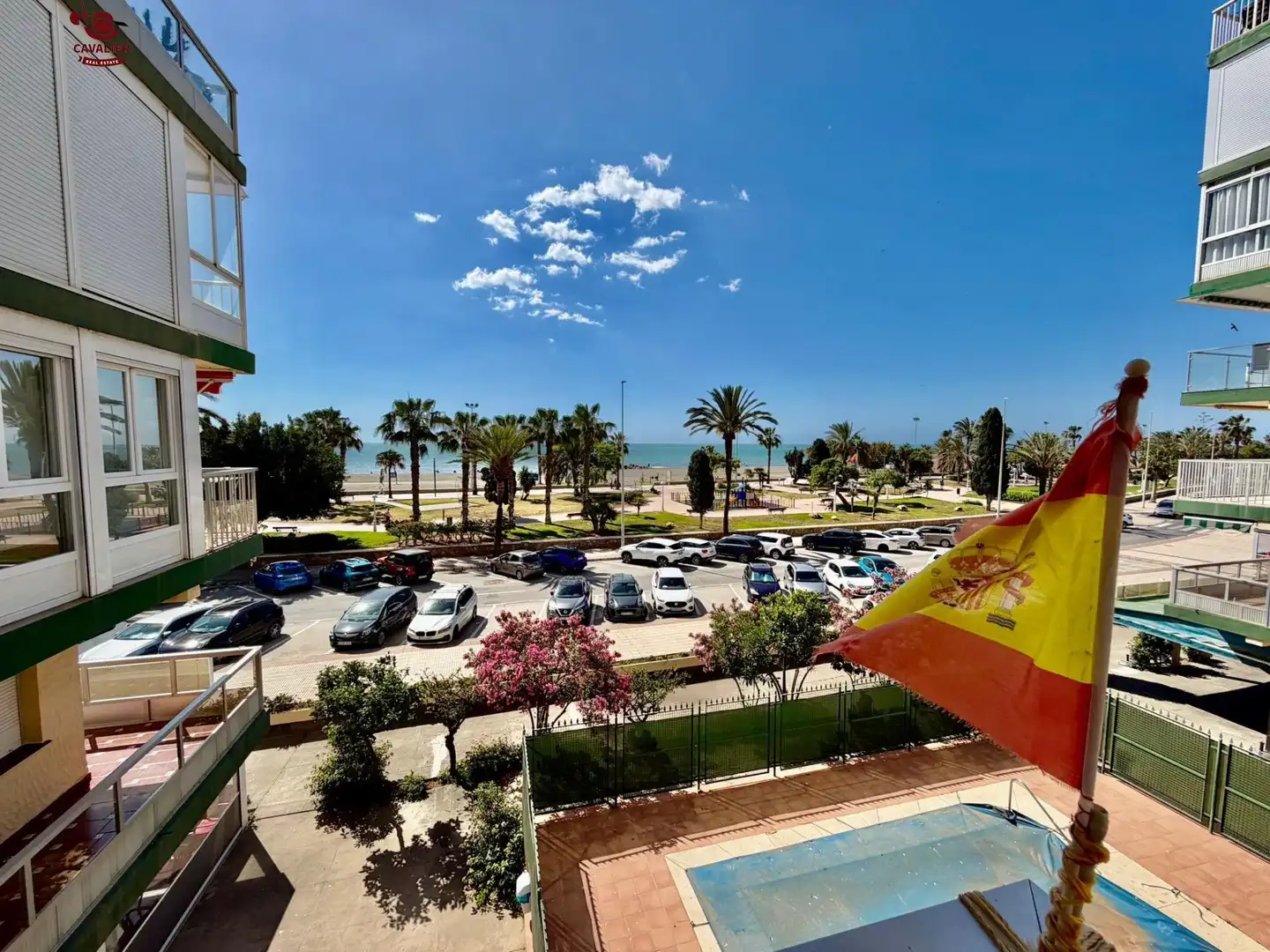 Vista exterior de Piso de alquiler en Vélez-Málaga con Aire acondicionado, Jardín privado y Terraza