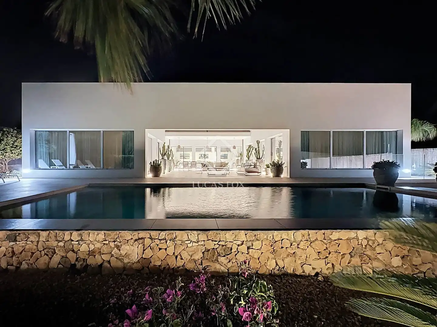 Vista exterior de Casa o xalet en venda en Sant Lluís amb Aire condicionat, Calefacció i Jardí privat
