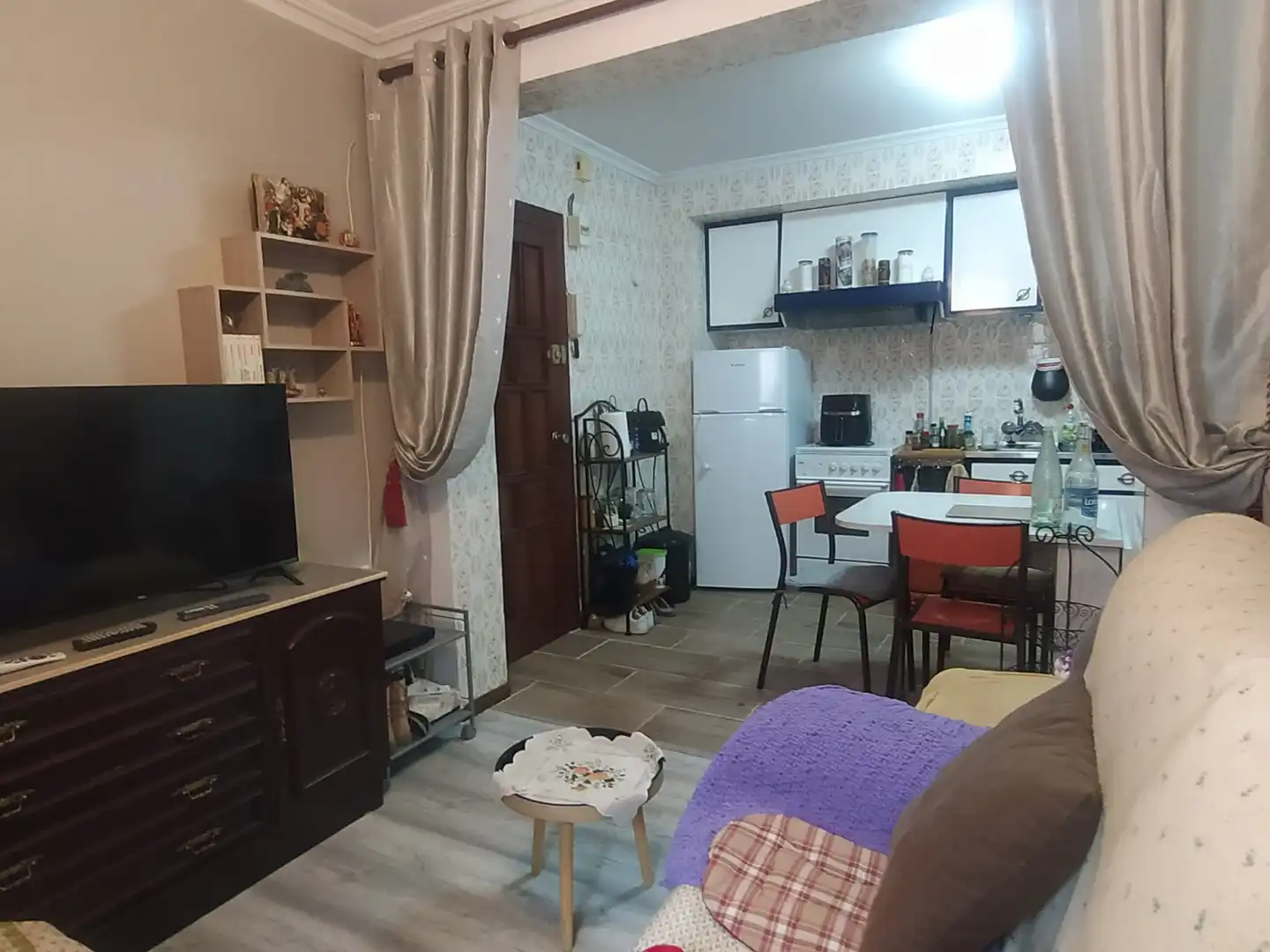 Sala de estar de Apartamento en venta en Cariño con Calefacción, Amueblado y Horno