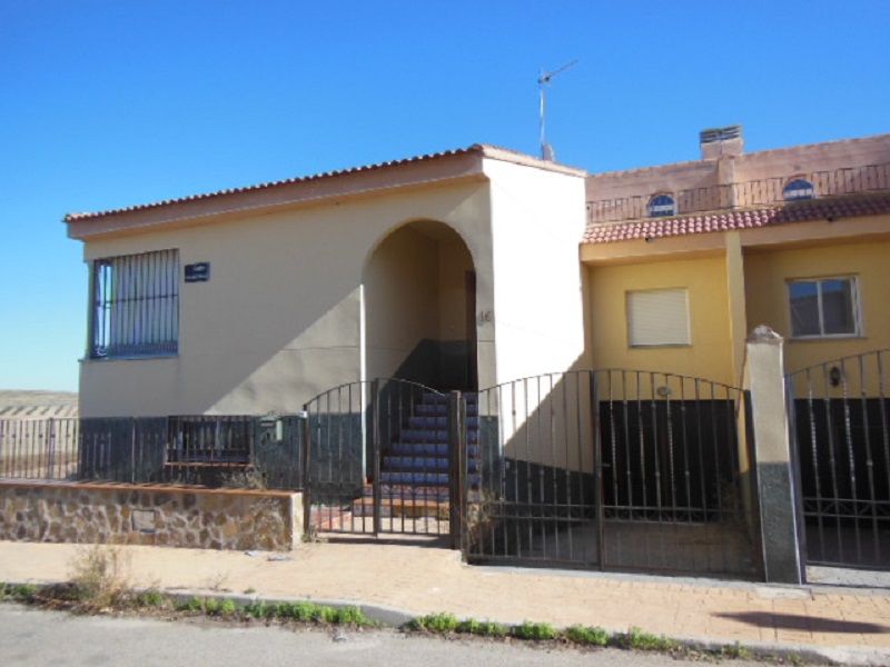 Exterior view of House or chalet for sale in Villaminaya  with Heating