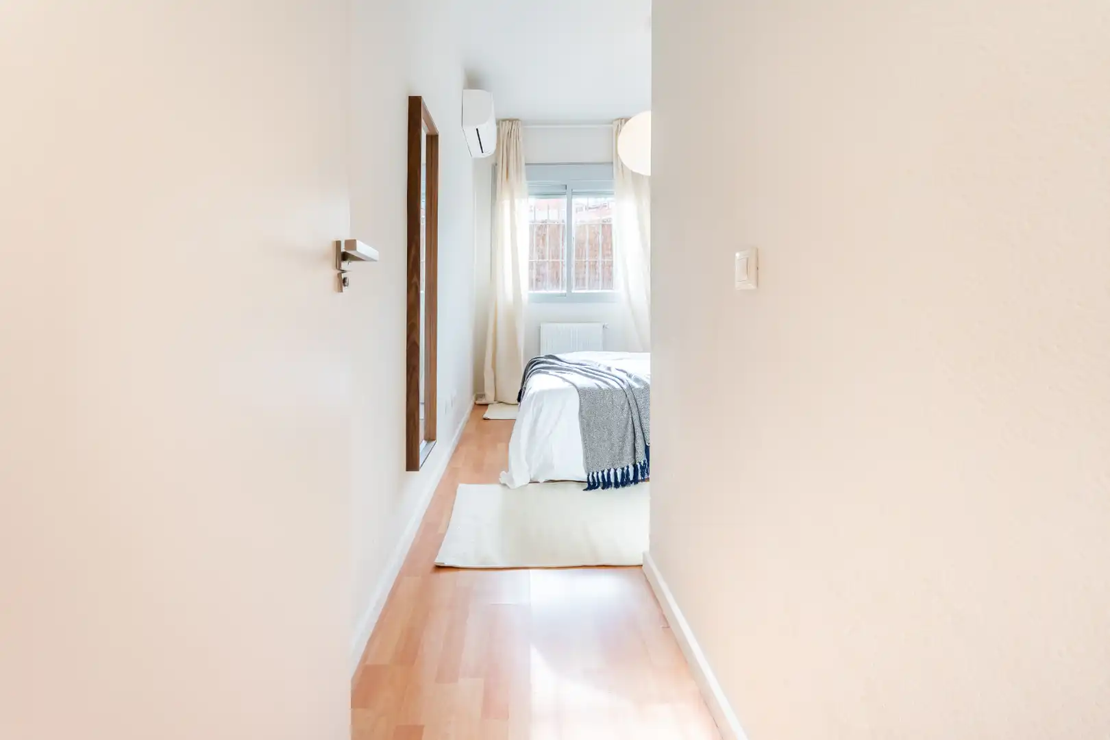 Habitación de Piso en venta en Madrid con Aire acondicionado, Terraza y Trastero