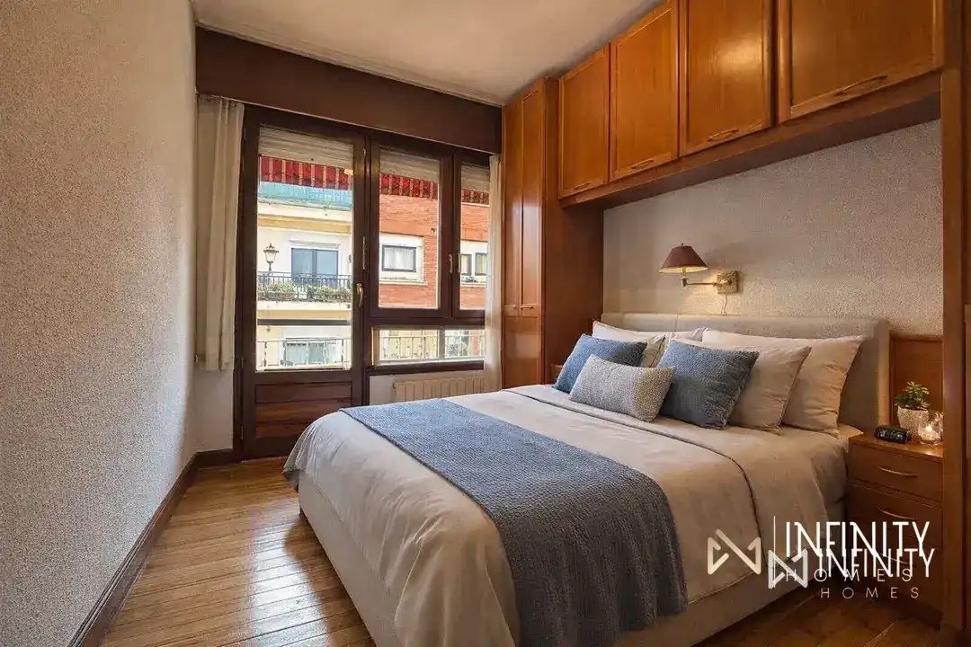 Bedroom of Flat for rent in Galdakao  with Heating, Terrace and Furnished