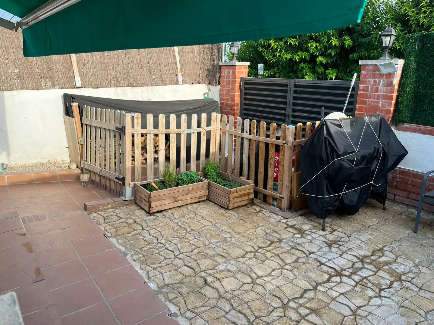 Terrassa de Casa o xalet en venda en Esparreguera amb Aire condicionat, Calefacció i Jardí privat