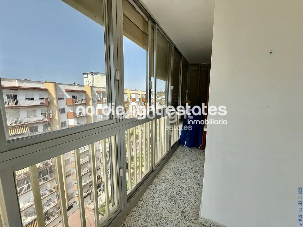 Piso con piscina en venta en Torre del Mar, imagen 3