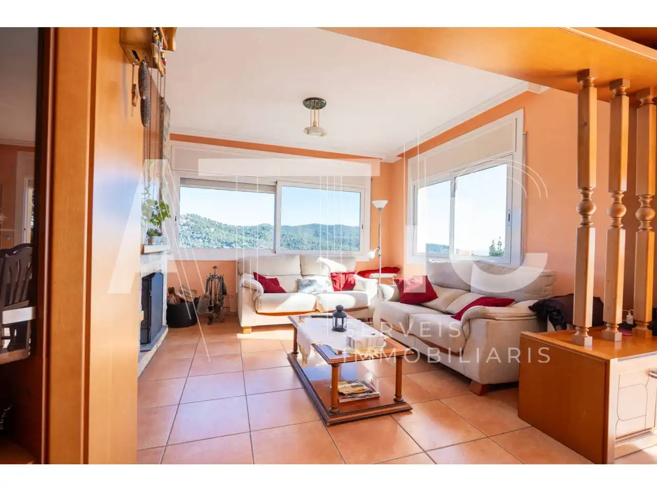 Sala d'estar de Casa o xalet en venda en Castellar del Vallès amb Aire condicionat, Calefacció i Terrassa