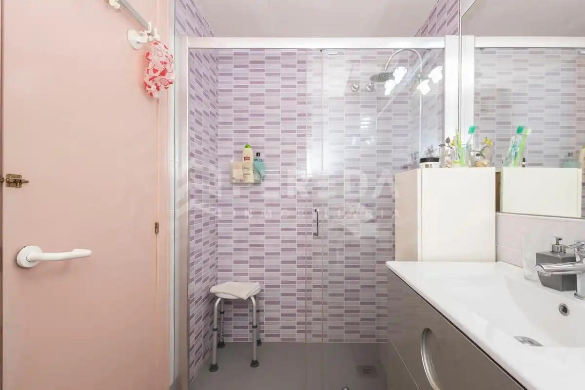 Baño de Ático en venta en Roquetas de Mar ciudad