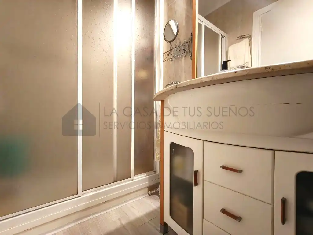 Baño de Piso en venta en Elda