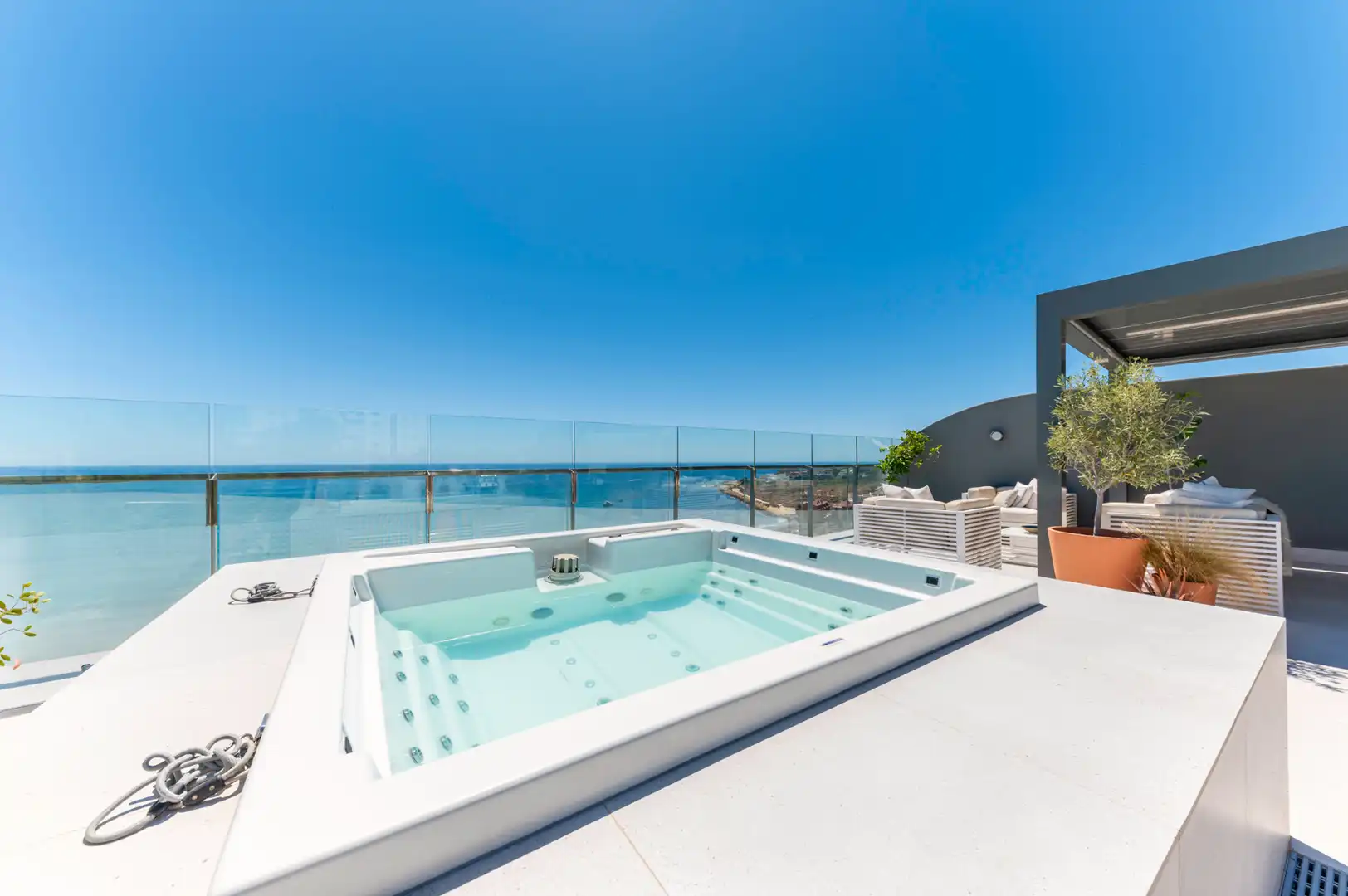 Piscina de Pis en venda en Alicante / Alacant amb Aire condicionat, Calefacció i Parquet