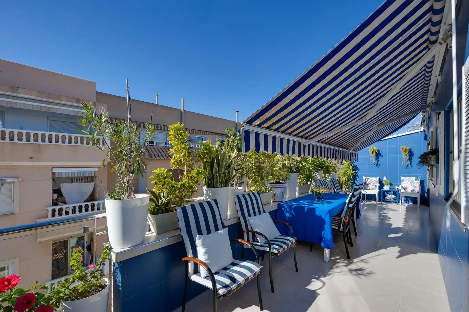 Penthouse with pool for sale in Playa de los Locos, imagen 4