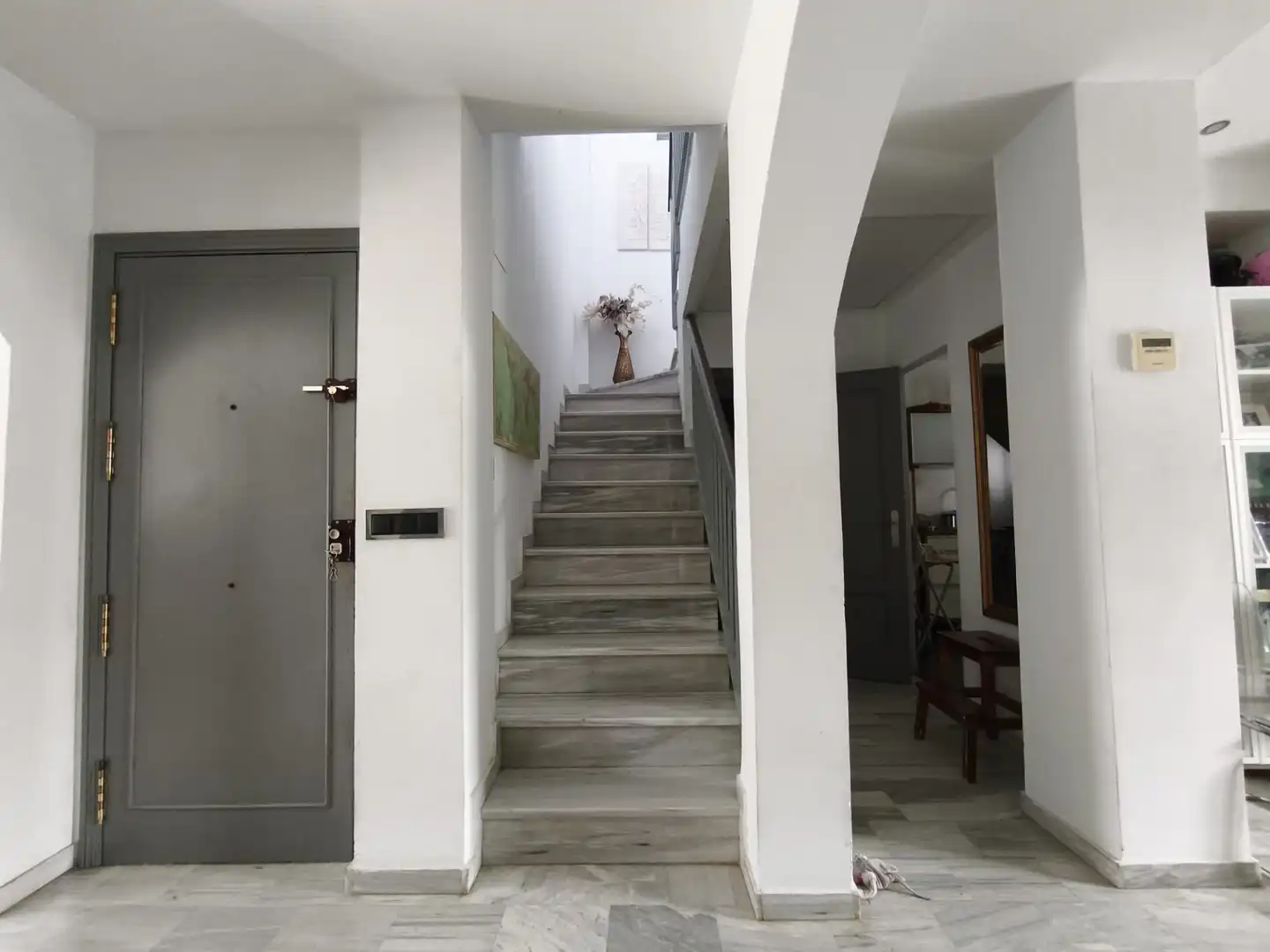 Houses for sale in Gines  with Air Conditioner, Private garden and Terrace