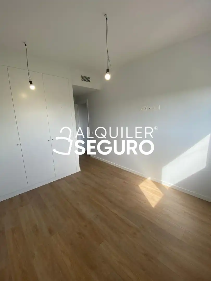 Bedroom of Flat for rent in Azuqueca de Henares  with Heating, Terrace and Swimming Pool