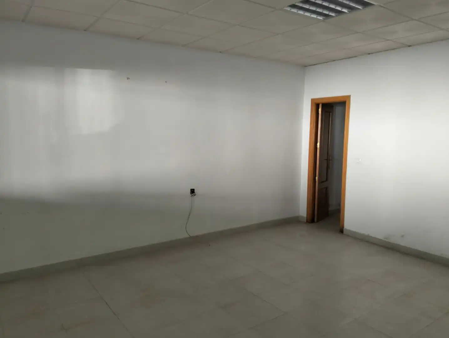 Nave industrial en venta en Avenida de la Paz, 17, Burguillos del Cerro