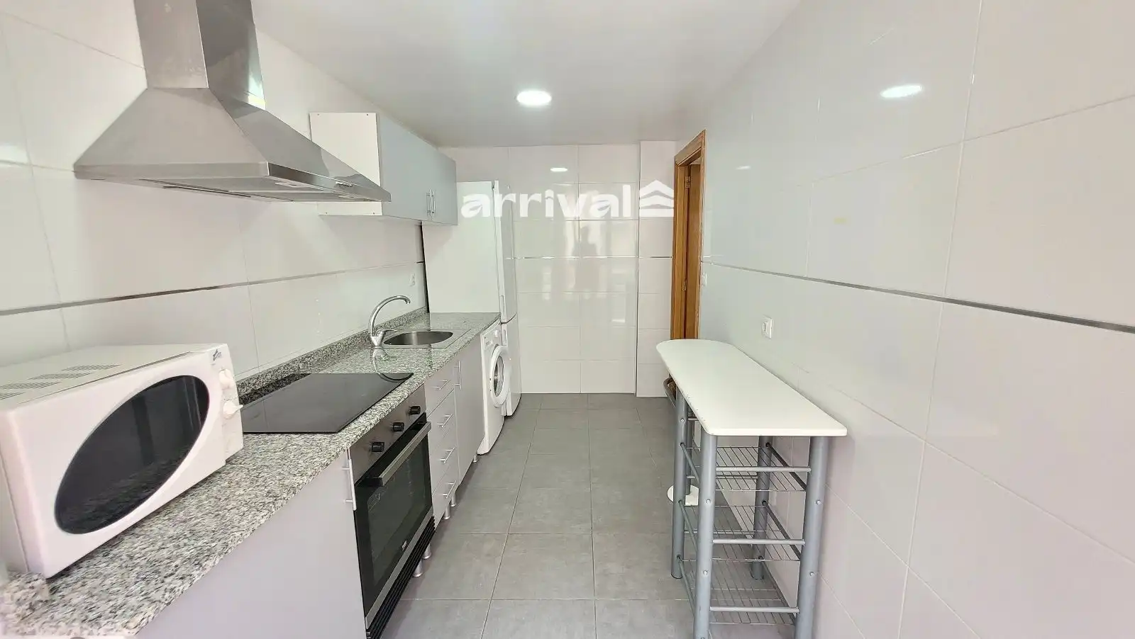 Cuina de Pis en venda en Valencia amb Parquet, Terrassa i Moblat