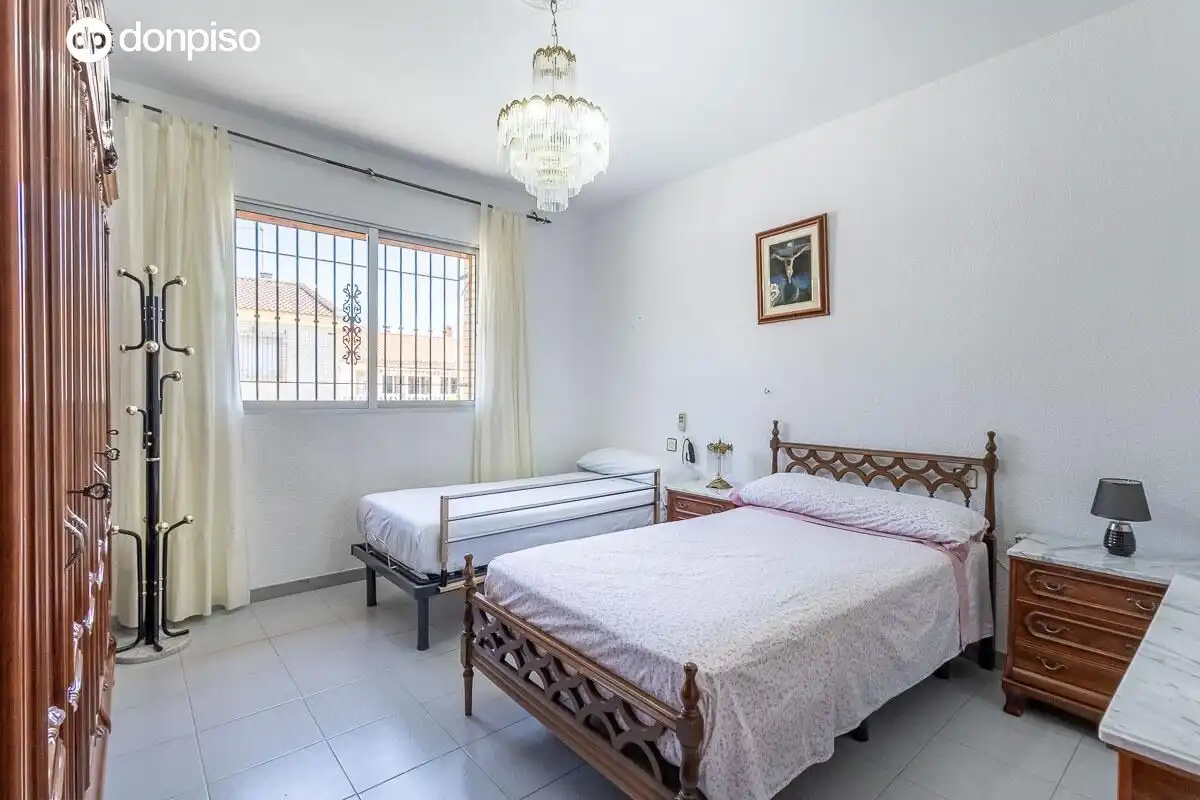 Casa o xalet en venda a Calle Calle Gran Vía de Colón, 22, Láchar