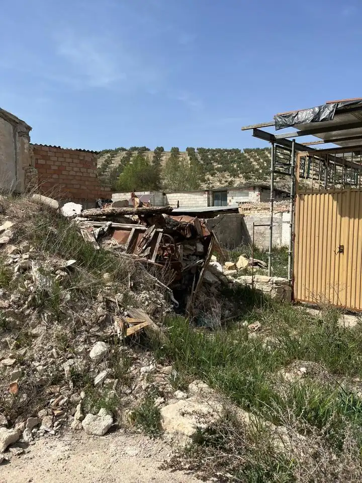 Vista exterior de Terreno en venta en Benalúa de las Villas