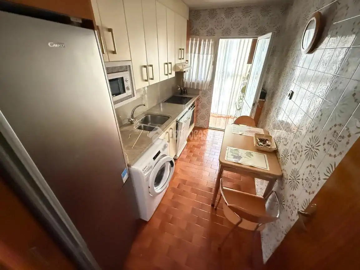 Cocina de Piso en venta en Zaragoza con Calefacción y Balcón