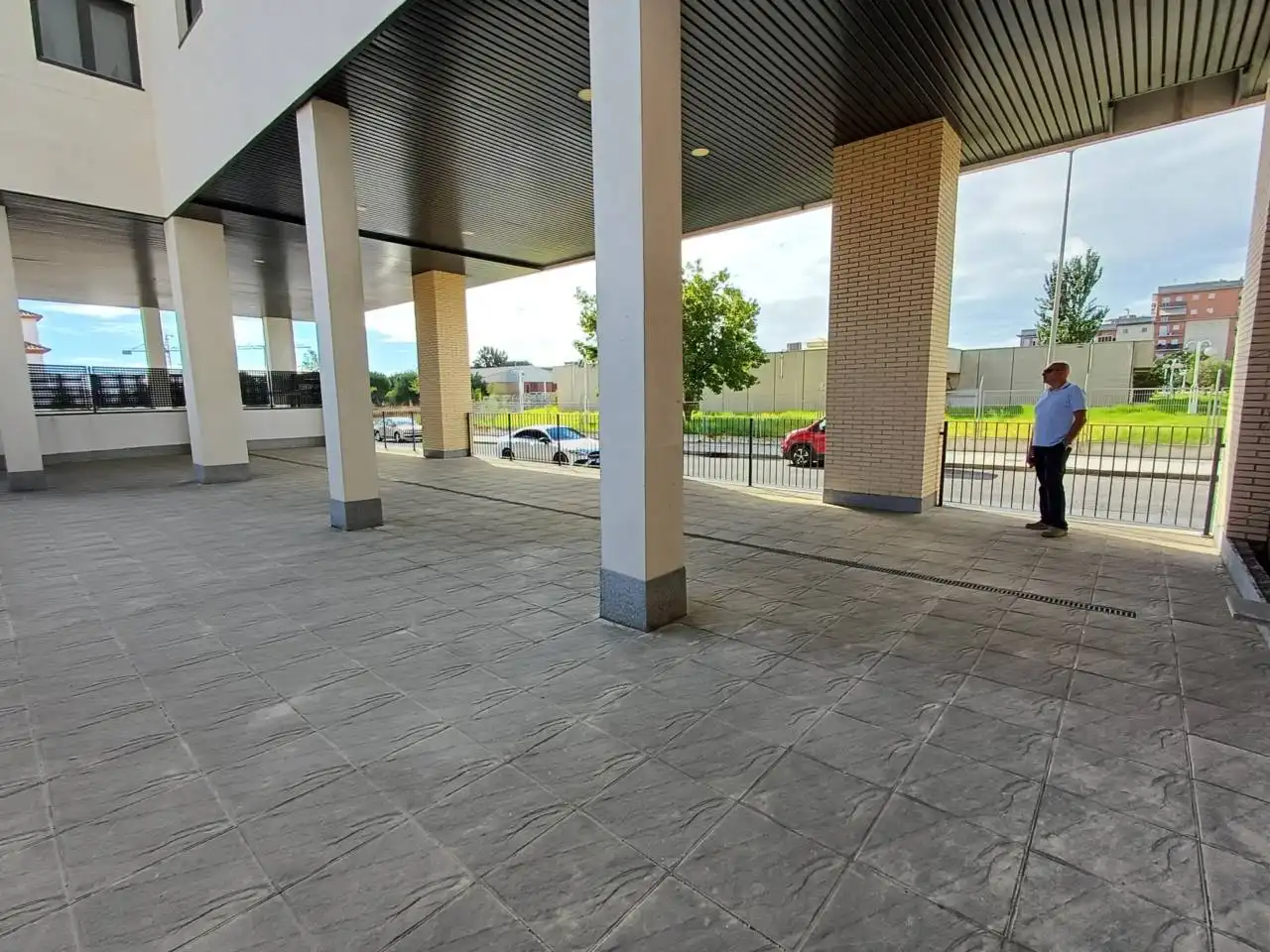 Terrace of Commercial properties for rent in Huelva