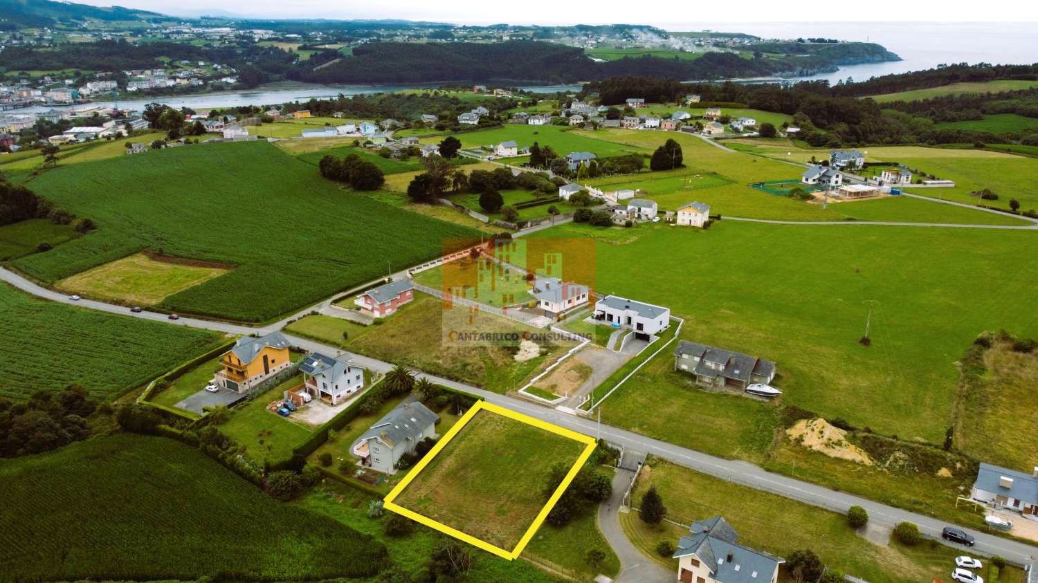 Residential for sale in Navia