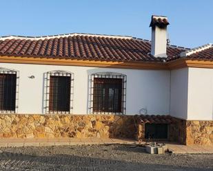 Vista exterior de Casa o xalet de lloguer en Albox amb Moblat