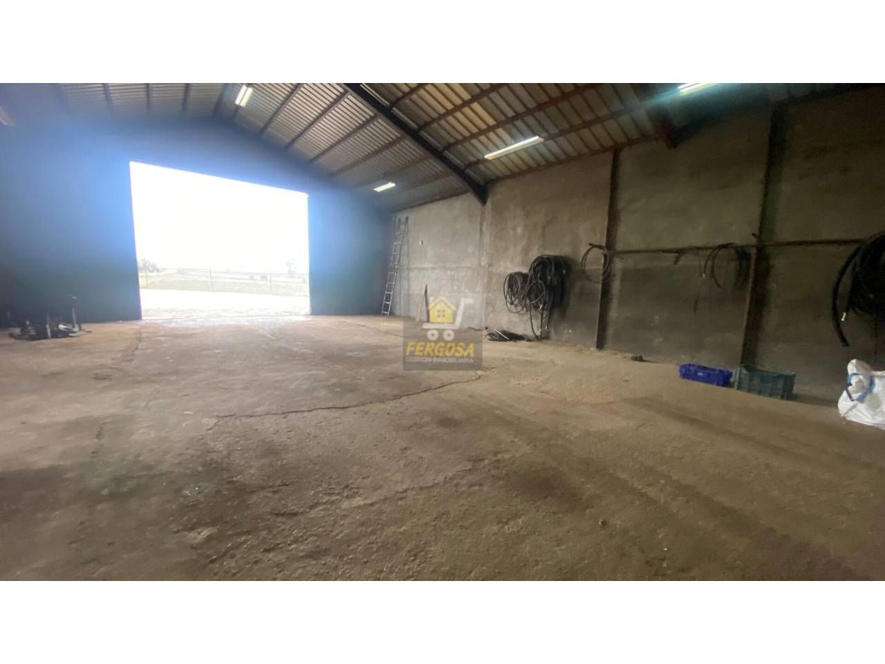 Vista exterior de Nau industrial de lloguer en Navalcarnero