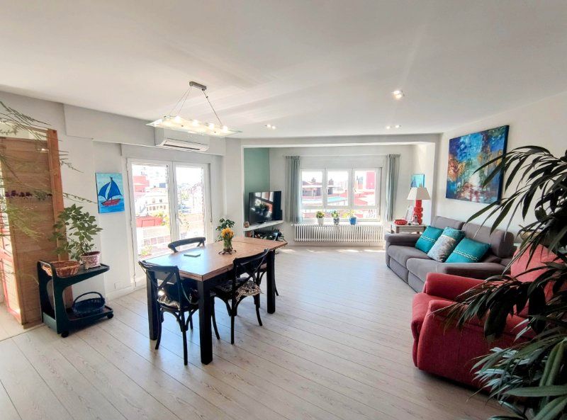 Sala d'estar de Pis en venda en León Capital  amb Aire condicionat, Calefacció i Terrassa