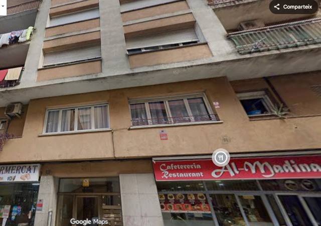 Piso en Venta en Carrer d'Àngel Guimerà en Centre