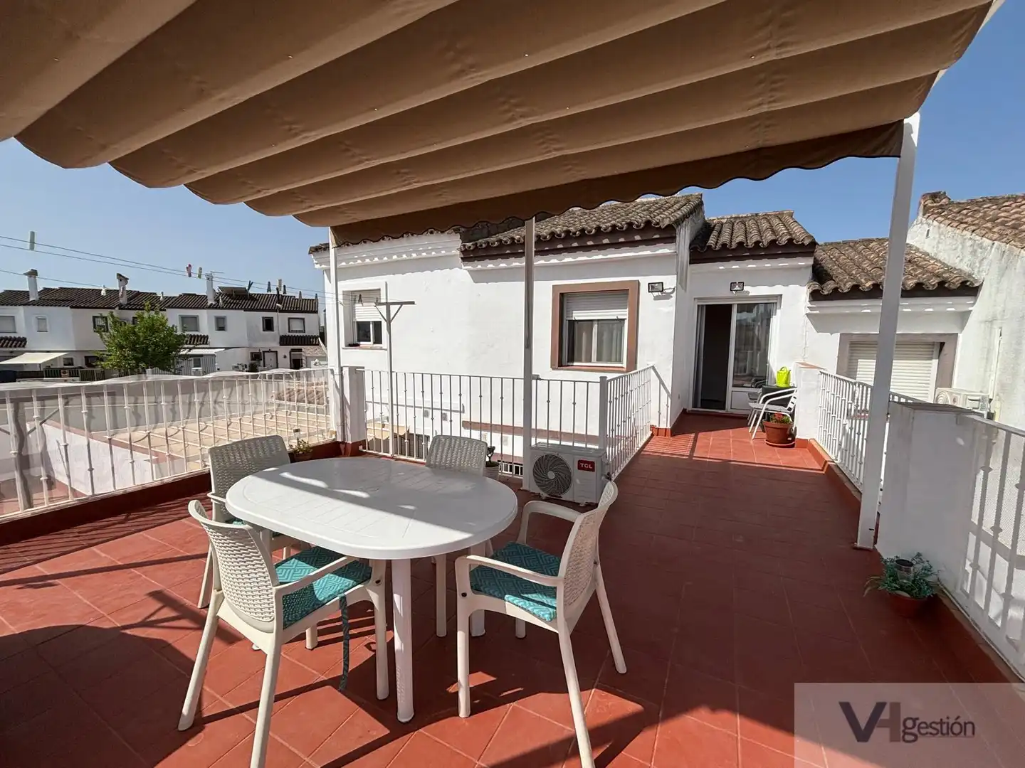 Terrassa de Casa o xalet en venda en Villamartín amb Terrassa i Piscina comunitària