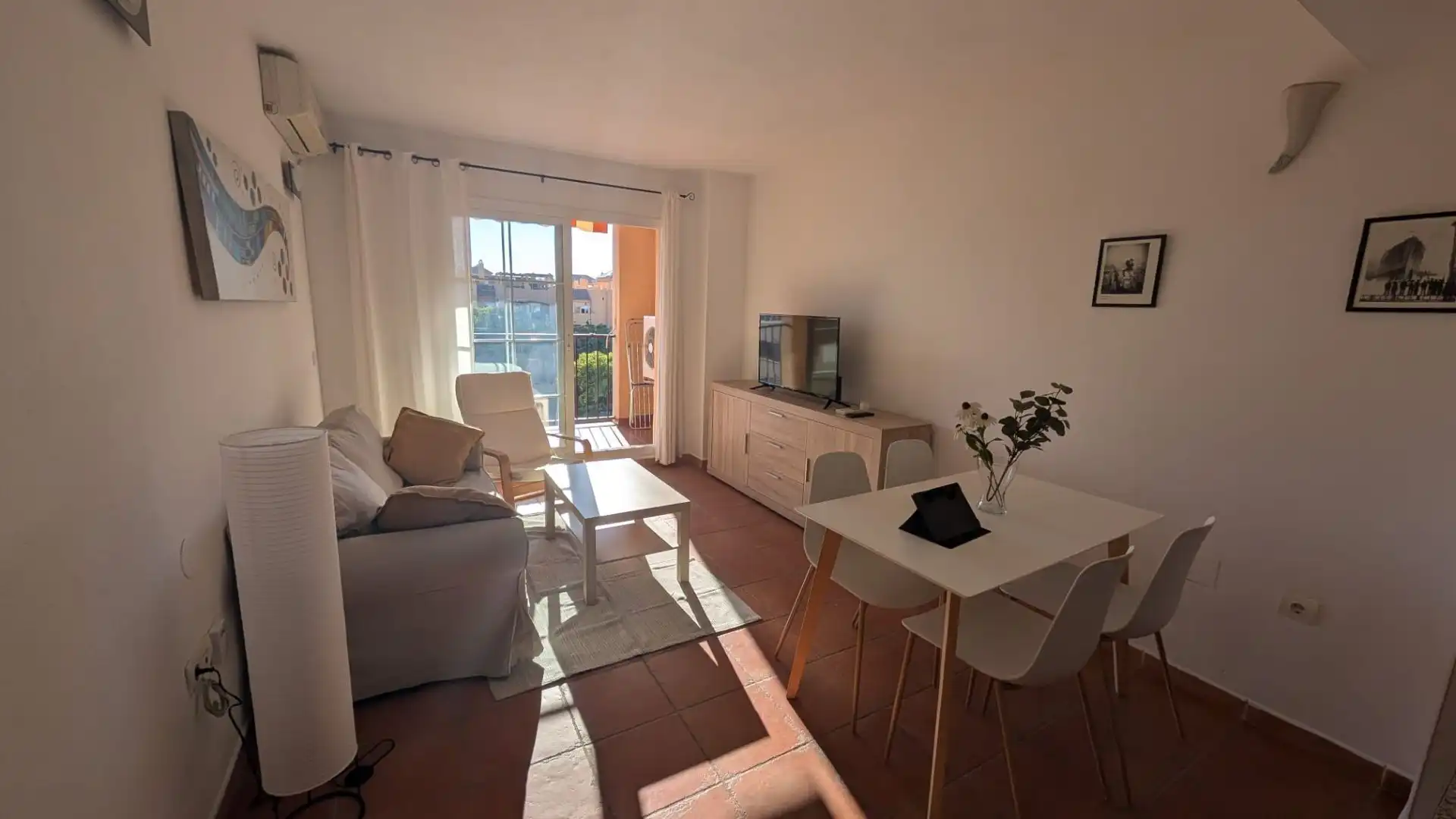 Wohnzimmer von Wohnungen zur Miete in Campo de Mijas