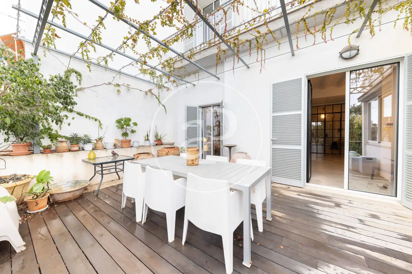 Terrasse von Einfamilien-Reihenhaus zum Verkauf in  Palma de Mallorca mit Klimaanlage, Heizung und Privatgarten