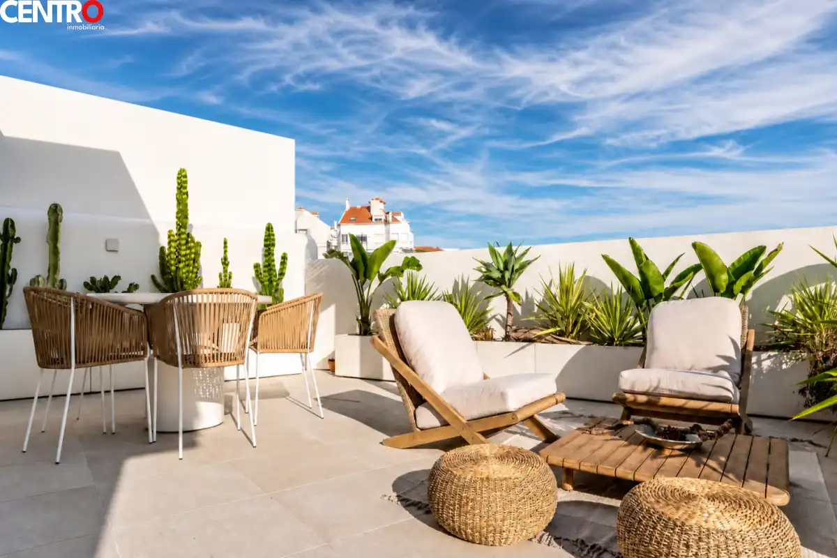 Terraza de Piso en venta en Huétor Vega con Aire acondicionado, Calefacción y Jardín privado
