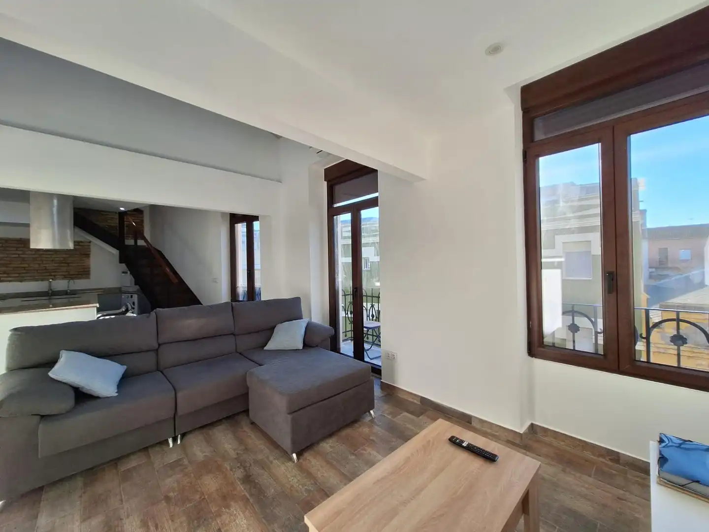 Dúplex con terraza en venta en Calle JOANOT MARTORELL, imagen 4