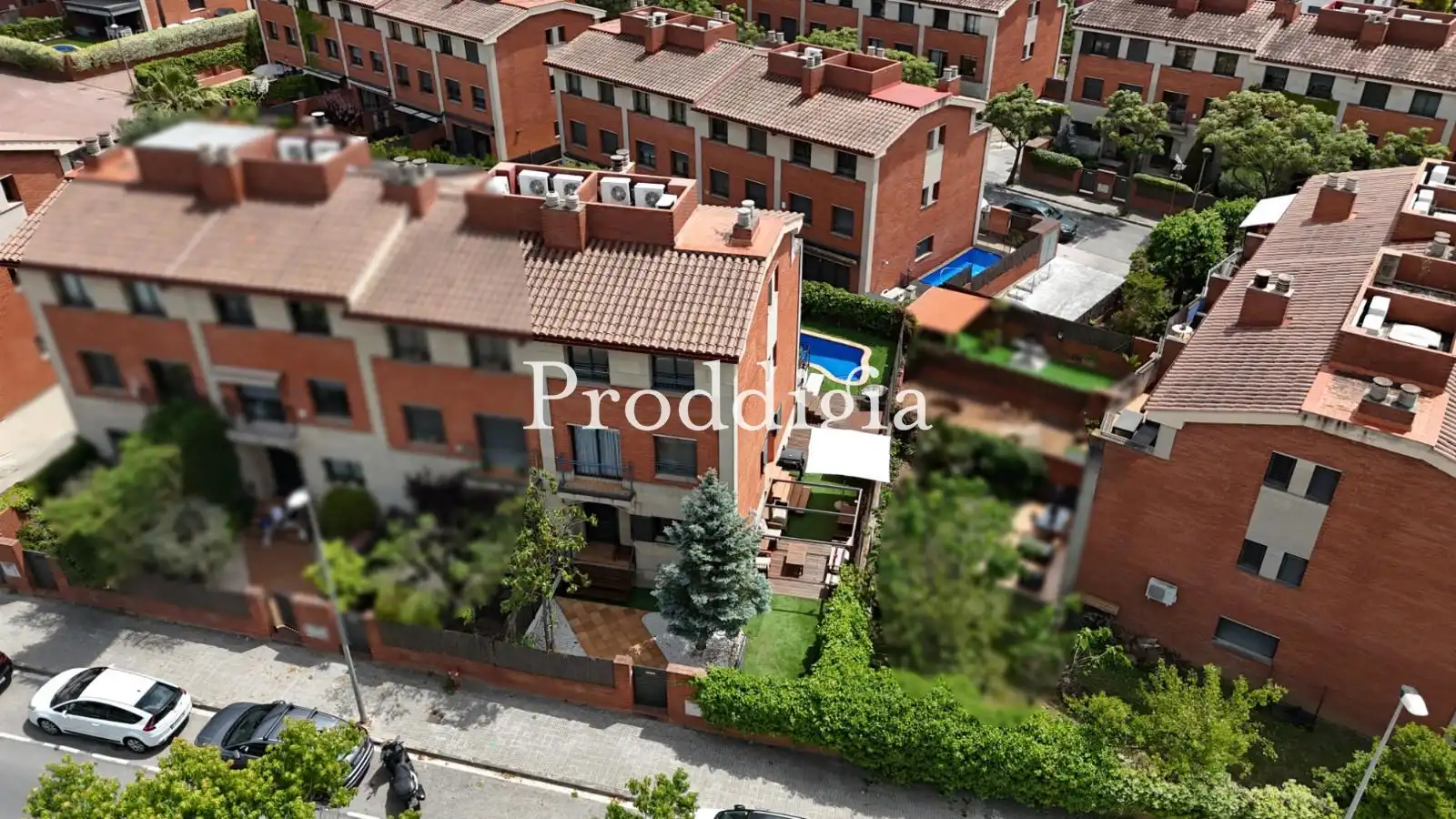 Exterior view of Detached homes for sale in Sant Cugat del Vallès  with Air Conditioner, Heating and Private garden
