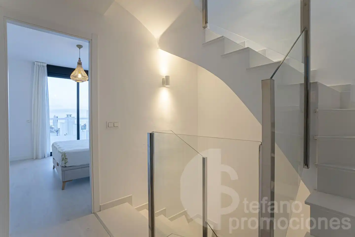 Casa adosada en venta en Rincón de la Victoria con Terraza y Piscina comunitaria