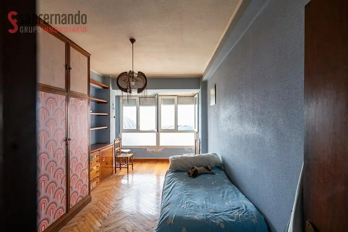 Piso con ascensor en venta en Reina Victoria, imagen 8