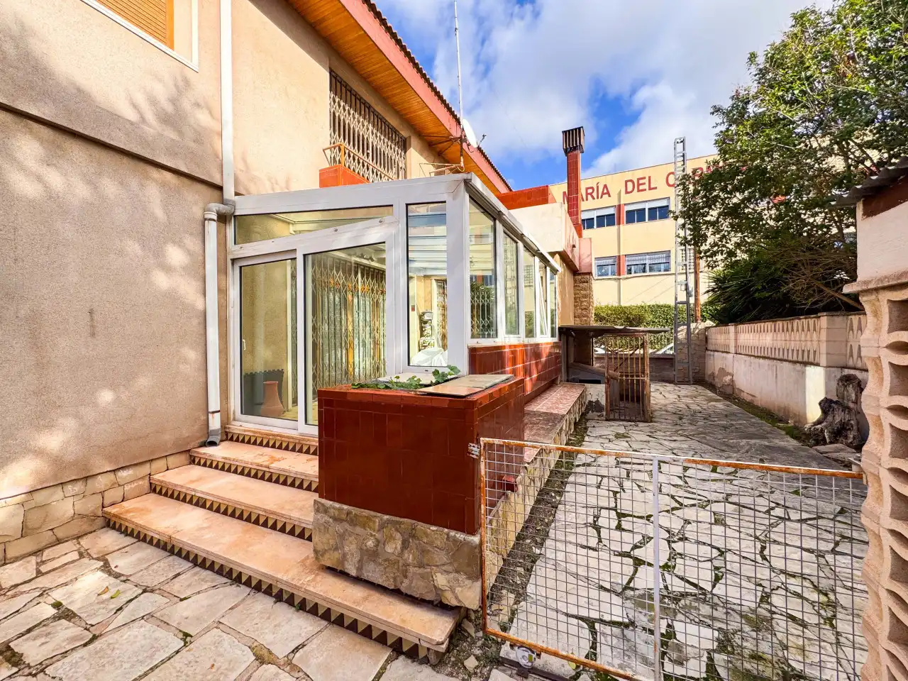 Exterior view of Houses for sale in Elda  with Air Conditioner, Heating and Private garden